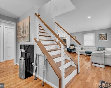 376 Alameda Parkway - Photo Thumbnail 9