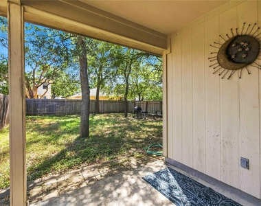 11607 Eric Heiden Ct - Photo Thumbnail 16