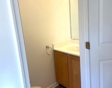 9 Balmoral Court - Photo Thumbnail 11