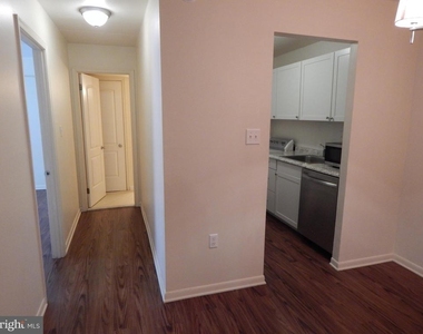 1 Essex Hall - Photo Thumbnail 18