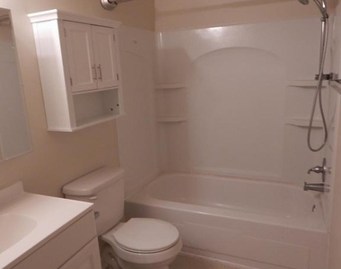 1 Essex Hall - Photo Thumbnail 20