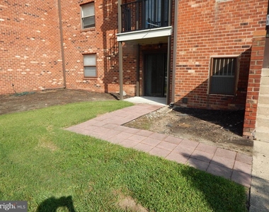 1 Essex Hall - Photo Thumbnail 1