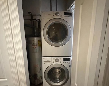 1533 6th Street Nw - Photo Thumbnail 4