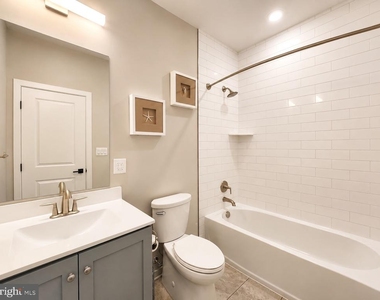 1011 Sycamore Drive Se - Photo Thumbnail 26