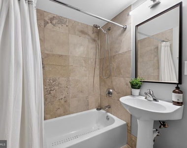 933 M Street Nw - Photo Thumbnail 13
