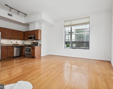 1414 Belmont Street Nw - Photo Thumbnail 8
