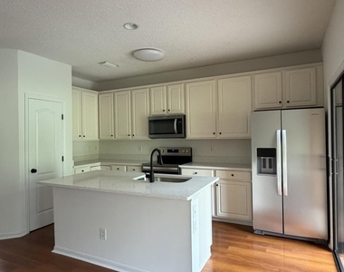 752 Ginger Mill Drive - Photo Thumbnail 6