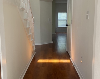 752 Ginger Mill Drive - Photo Thumbnail 1