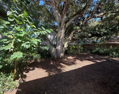 2418 Hydrangea Street - Photo Thumbnail 30