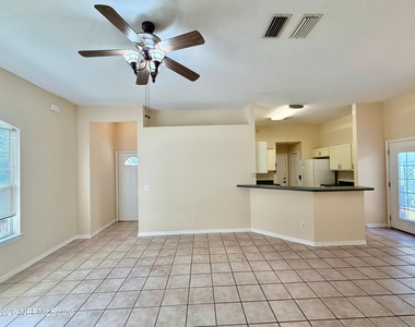 2418 Hydrangea Street - Photo Thumbnail 7