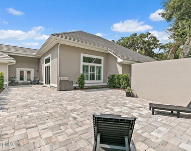 109 Laurel Lane - Photo Thumbnail 36