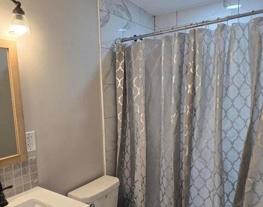 4106 Lockhart Drive N - Photo Thumbnail 8