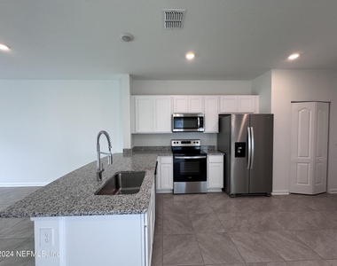 39 Tidal Beach Avenue - Photo Thumbnail 5