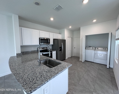 39 Tidal Beach Avenue - Photo Thumbnail 6