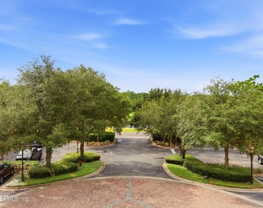 965 Registry Boulevard - Photo Thumbnail 24