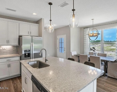 766 Cherry Elm Drive - Photo Thumbnail 3