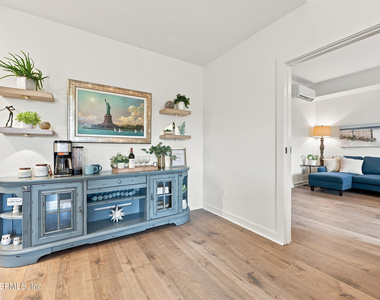 965 Registry Boulevard - Photo Thumbnail 43