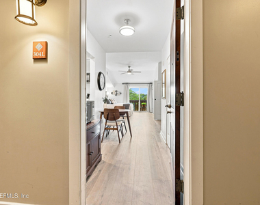 965 Registry Boulevard - Photo Thumbnail 48