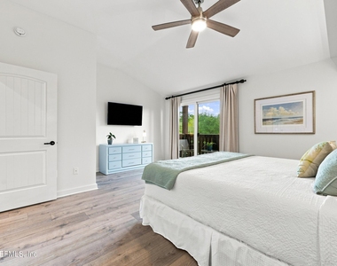 965 Registry Boulevard - Photo Thumbnail 24