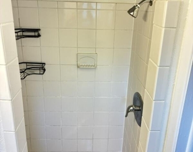 1606 King Street - Photo Thumbnail 11