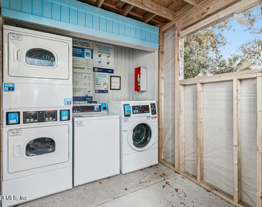 1606 King Street - Photo Thumbnail 12
