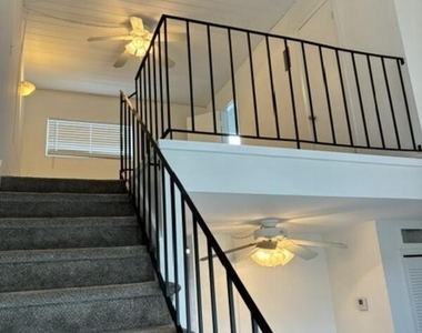 1606 King Street - Photo Thumbnail 4