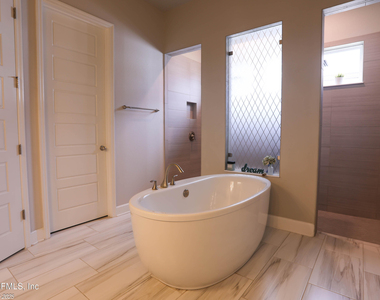 139 Marquesa Circle - Photo Thumbnail 19