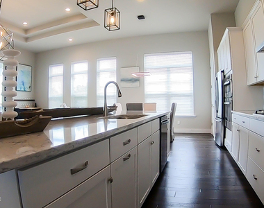 139 Marquesa Circle - Photo Thumbnail 10