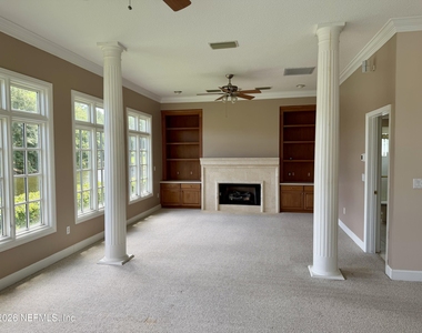 7709 Burnt Oak Trail - Photo Thumbnail 13