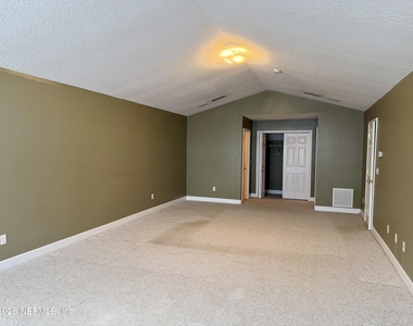 7709 Burnt Oak Trail - Photo Thumbnail 27