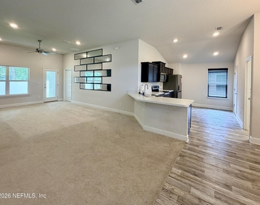 8124 Helmsley Boulevard - Photo Thumbnail 5