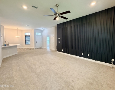 8124 Helmsley Boulevard - Photo Thumbnail 3