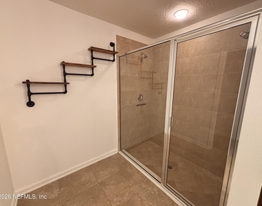 312 W Adelaide Drive - Photo Thumbnail 46