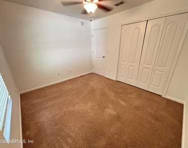 312 W Adelaide Drive - Photo Thumbnail 40