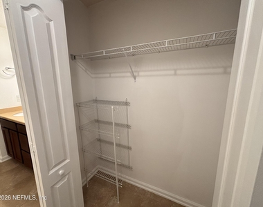312 W Adelaide Drive - Photo Thumbnail 49