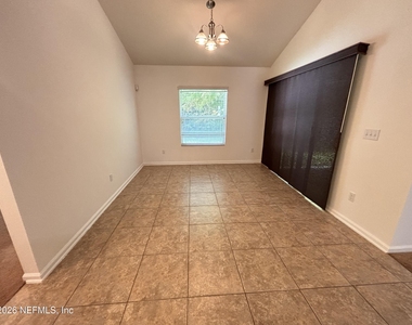 312 W Adelaide Drive - Photo Thumbnail 37