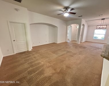 312 W Adelaide Drive - Photo Thumbnail 25