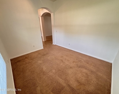 312 W Adelaide Drive - Photo Thumbnail 23