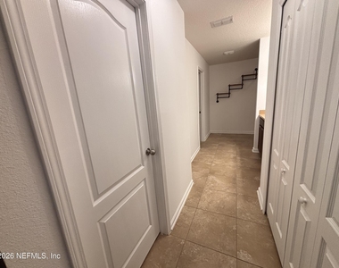 312 W Adelaide Drive - Photo Thumbnail 44