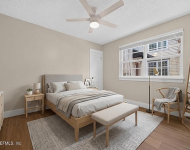 2247 Riverside Avenue - Photo Thumbnail 9