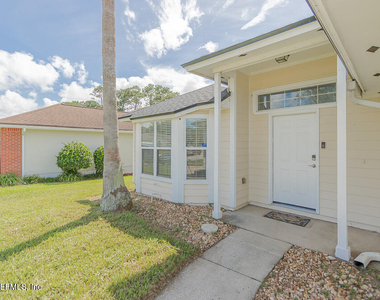 1784 W Chandelier Circle - Photo Thumbnail 1