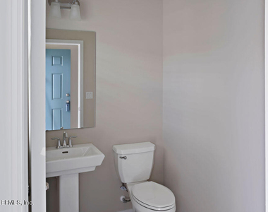 12783 Josslyn Lane - Photo Thumbnail 10