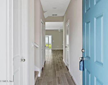 12783 Josslyn Lane - Photo Thumbnail 4