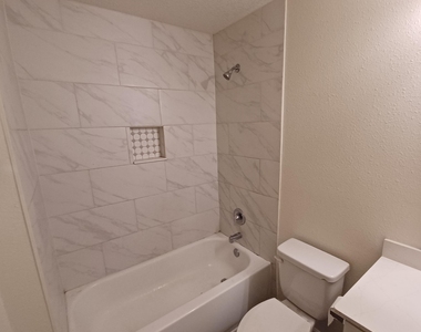 765 W 6th Street - Photo Thumbnail 20