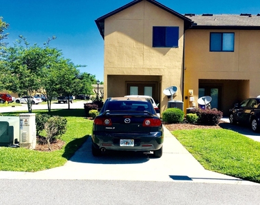 605 Drake Bay Terrace - Photo Thumbnail 2