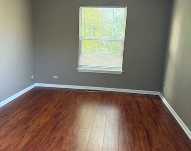 1228 Bradwell Lane - Photo Thumbnail 11