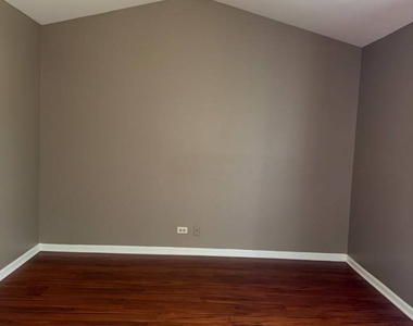 1228 Bradwell Lane - Photo Thumbnail 12