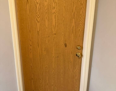 1228 Bradwell Lane - Photo Thumbnail 2