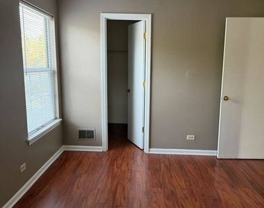 1228 Bradwell Lane - Photo Thumbnail 10