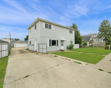 4933 S Lockwood Avenue - Photo Thumbnail 22